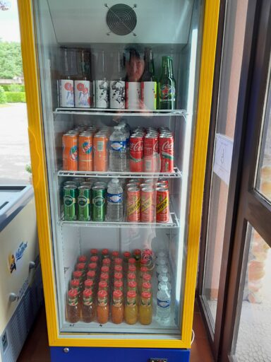 Frigo des boissons du camping
